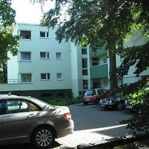 Miles 3* Berlin